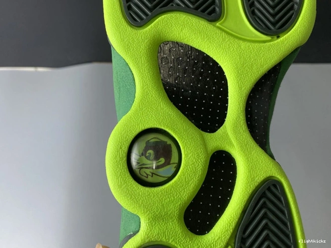 Retro Ducks' 313 - Air Jordan 13 PE AR4390 'Oregon 1103